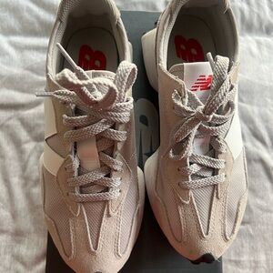 New Balance 327 🔥🔥